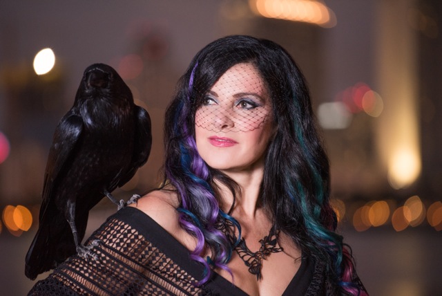 concetta with raven 0021